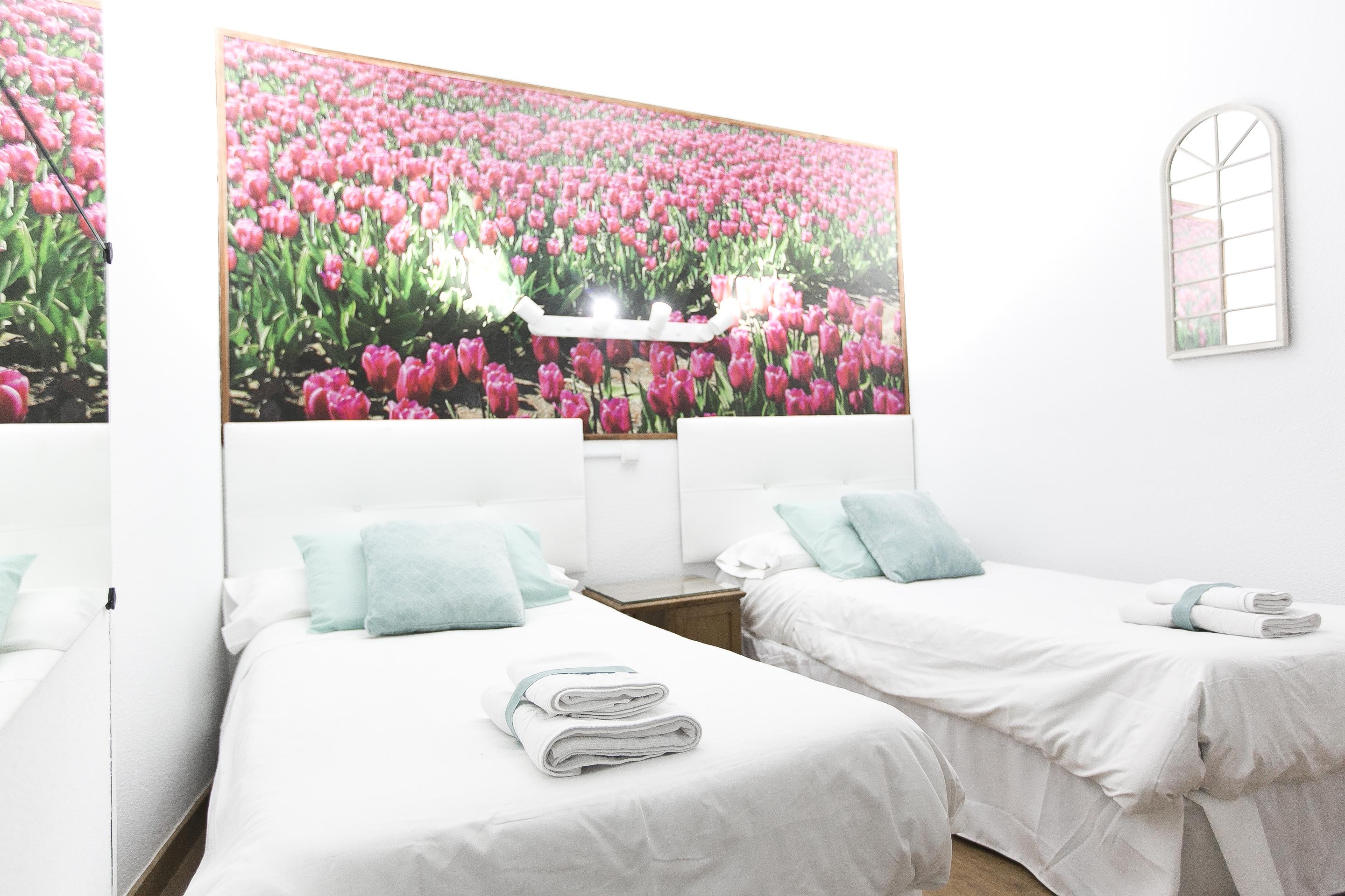 Ch La Banezana Hotel Madrid Bagian luar foto